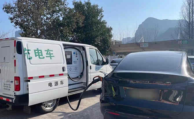安次区汽车搭电